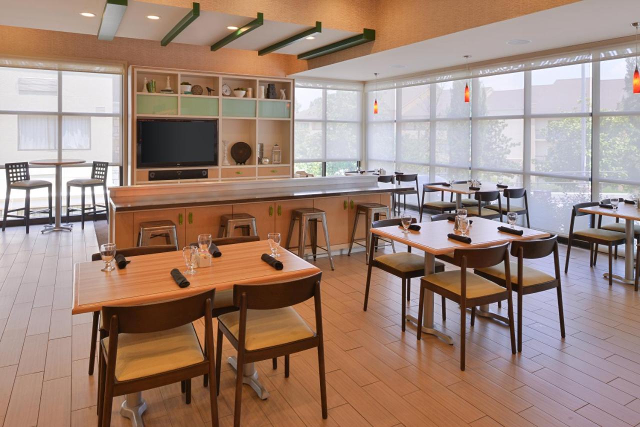 | Holiday Inn Little Rock West - Chenal Pkwy, an IHG Hotel