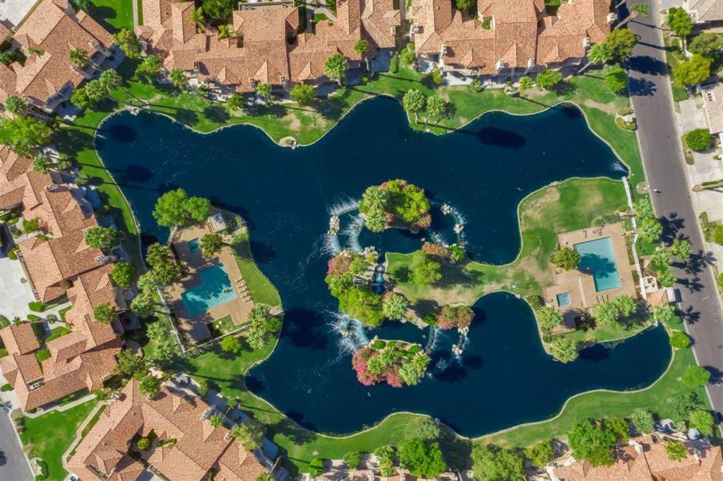  | PRESIDENTIAL SUITE MOUNTAIN/LAKE VIEWS w/HEATED POOLS- PGA WEST