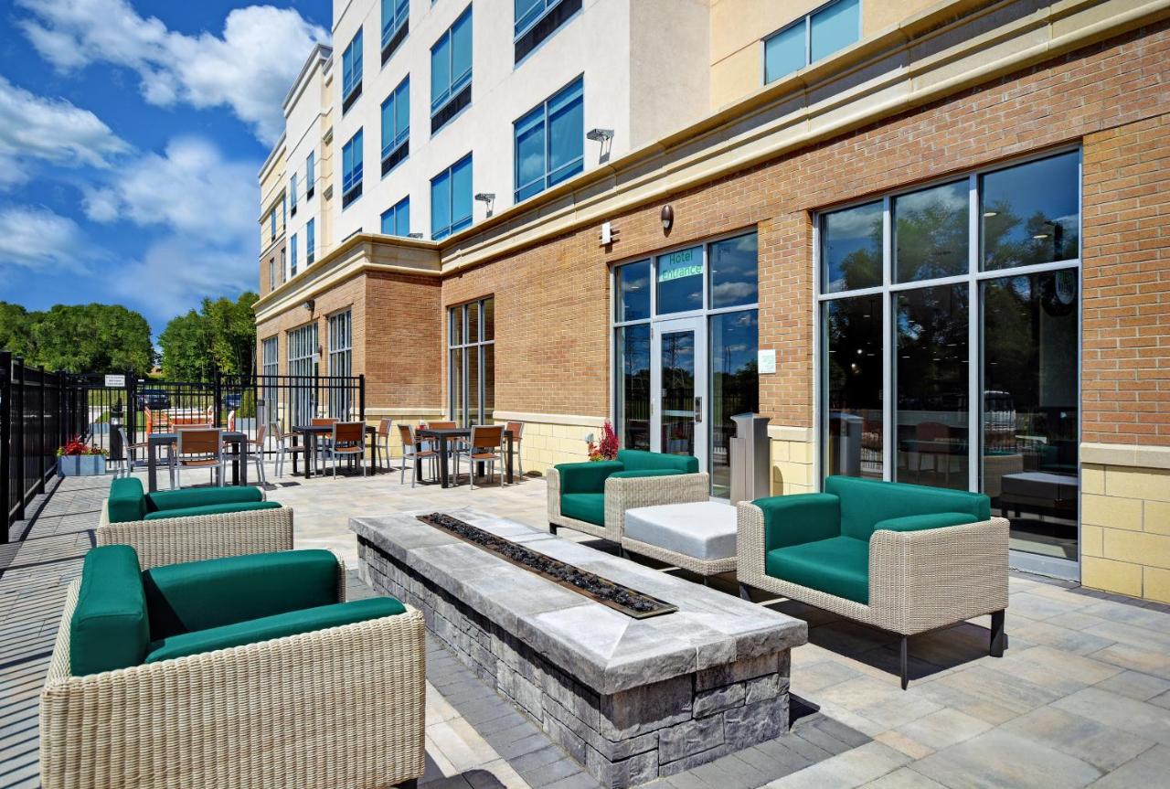  | Holiday Inn Grand Rapids North - Walker, an IHG Hotel