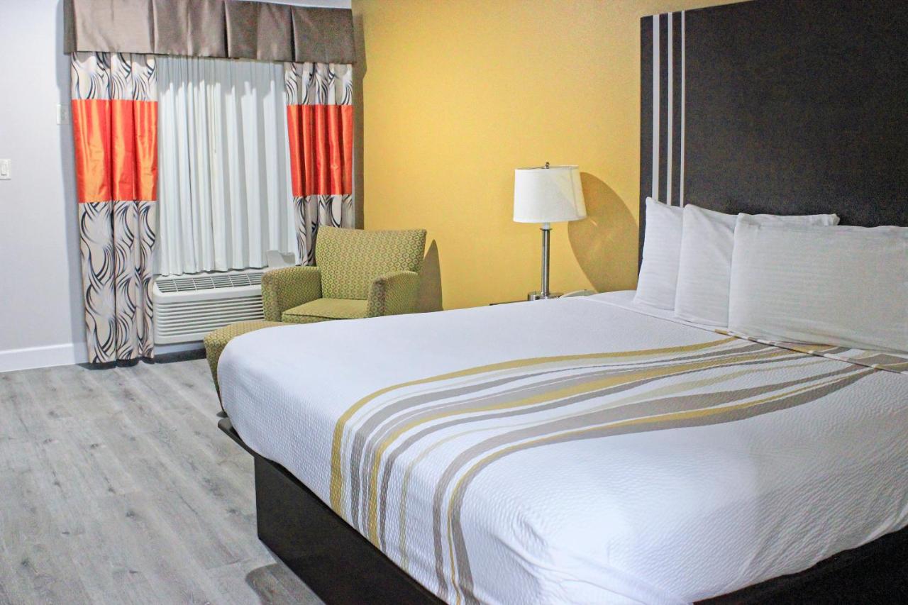 | Palacio Royale Houston NW at Beltway 8