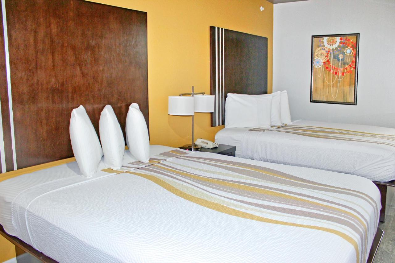 | Palacio Royale Houston NW at Beltway 8