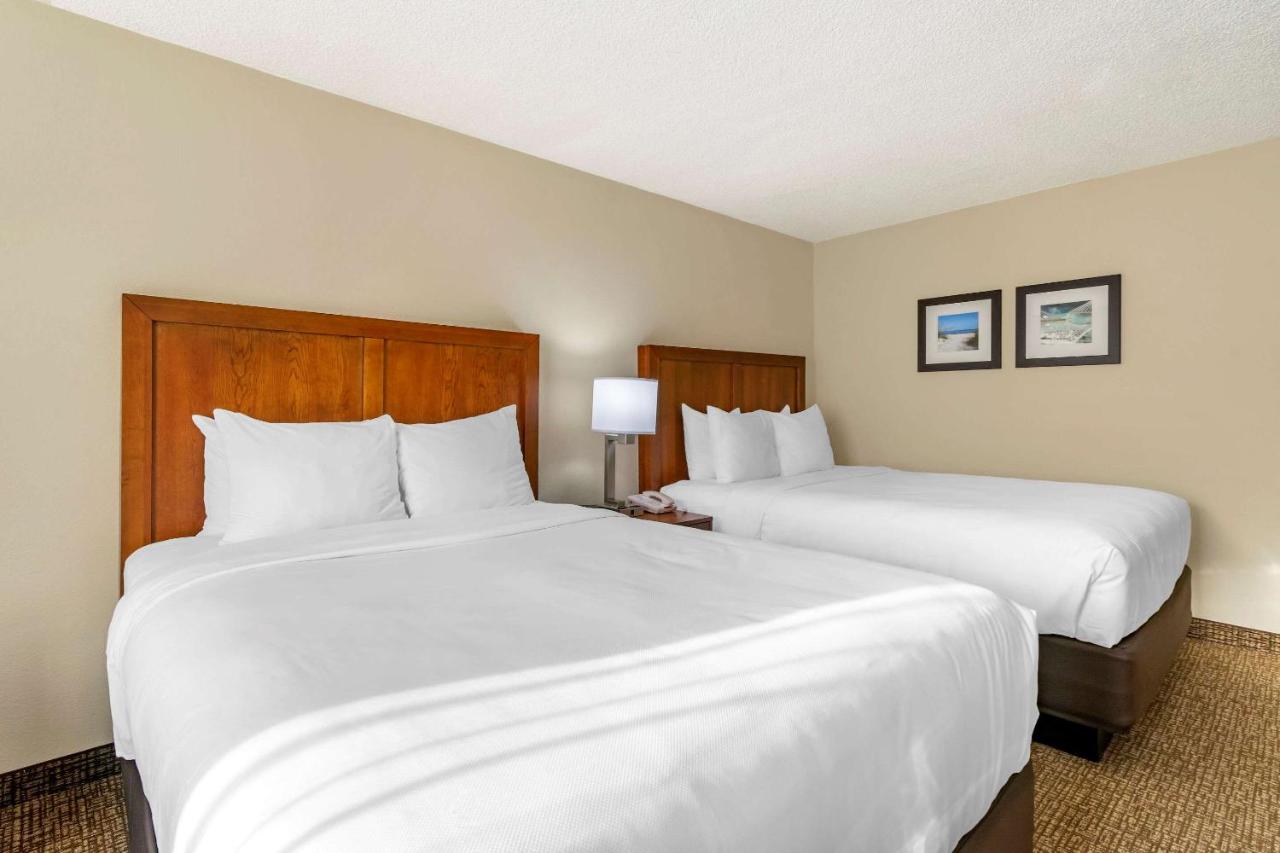 One-Bedroom Suite with Two Queen Beds with Sofa Bed - Non-Smoking at Comfort Inn & Suites St. Pete - Clearwater International Airport