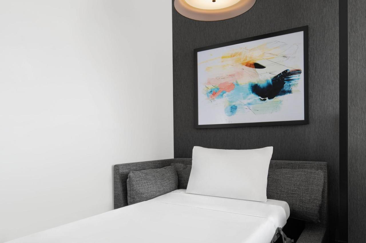 King Room with Tub - Accessible at Hyatt Place Atlanta / Perimeter Center