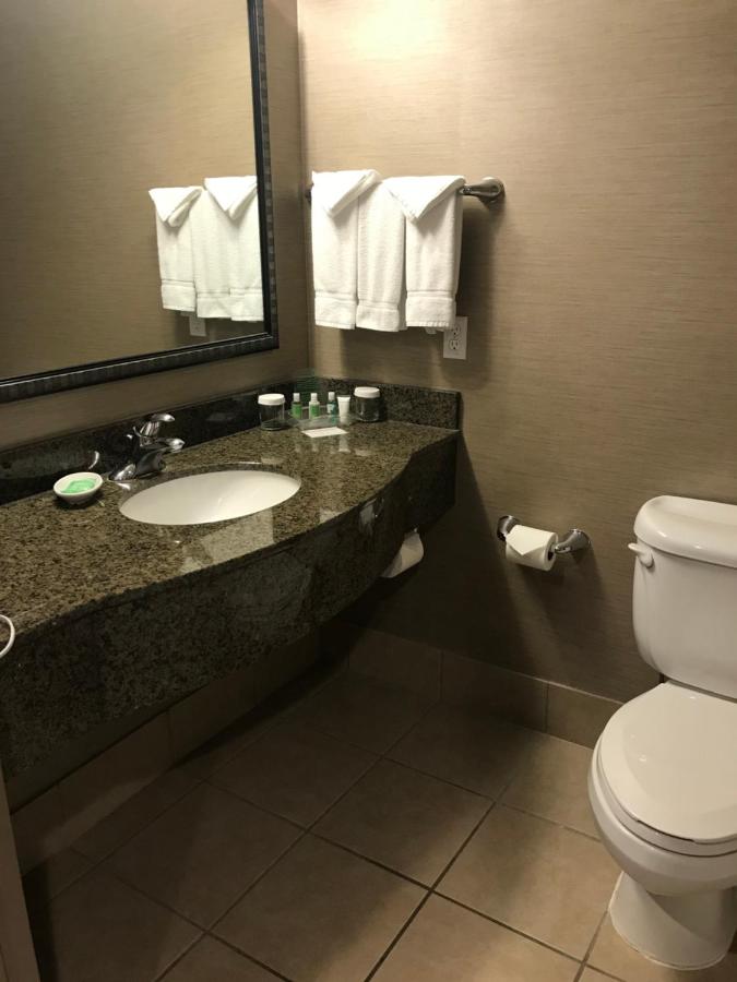  | Holiday Inn & Suites Albuquerque-North I-25, an IHG Hotel