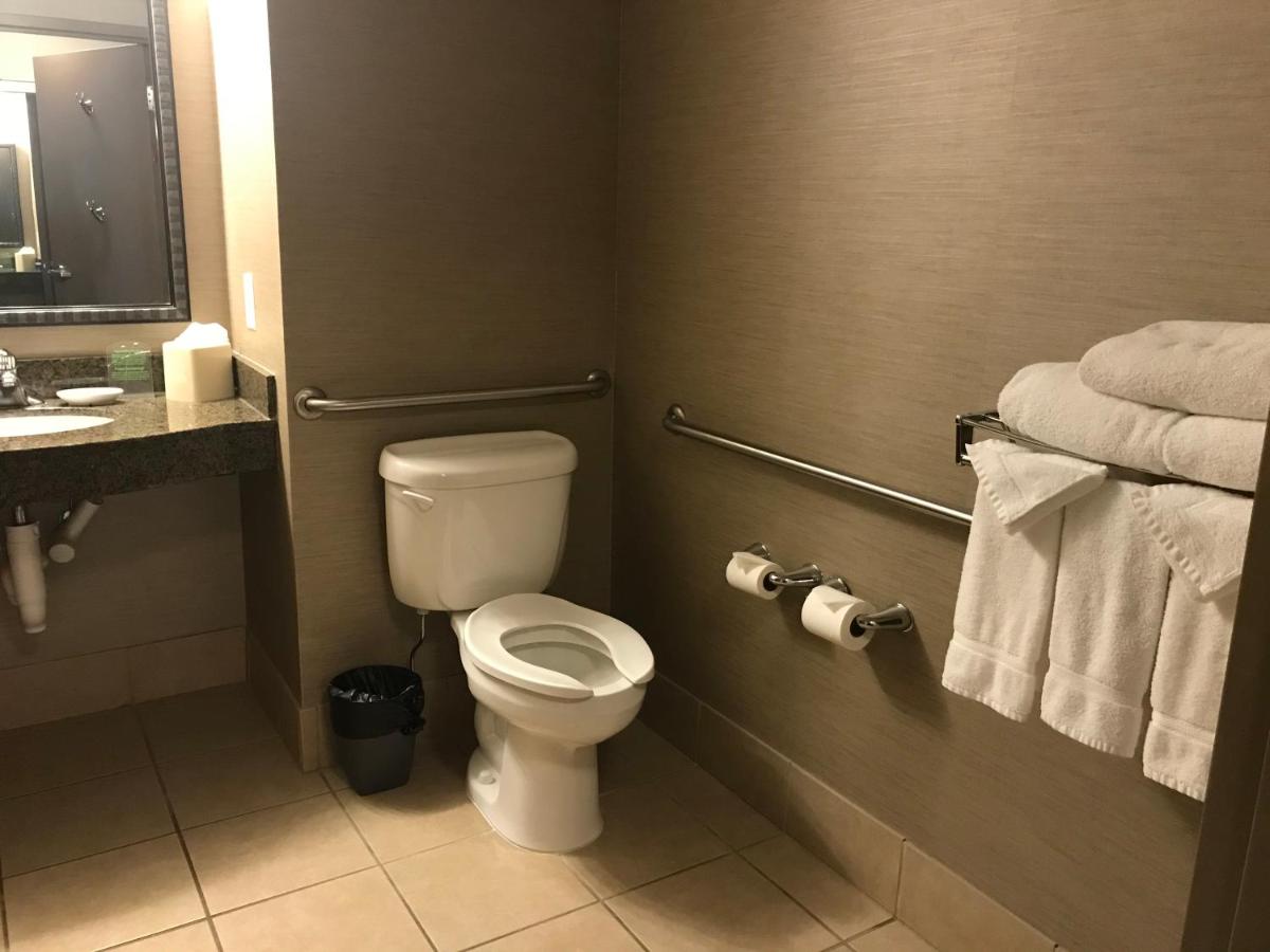  | Holiday Inn & Suites Albuquerque-North I-25, an IHG Hotel