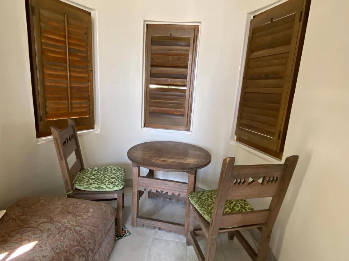 Suite with Balcony at Villa Rosa Inn
