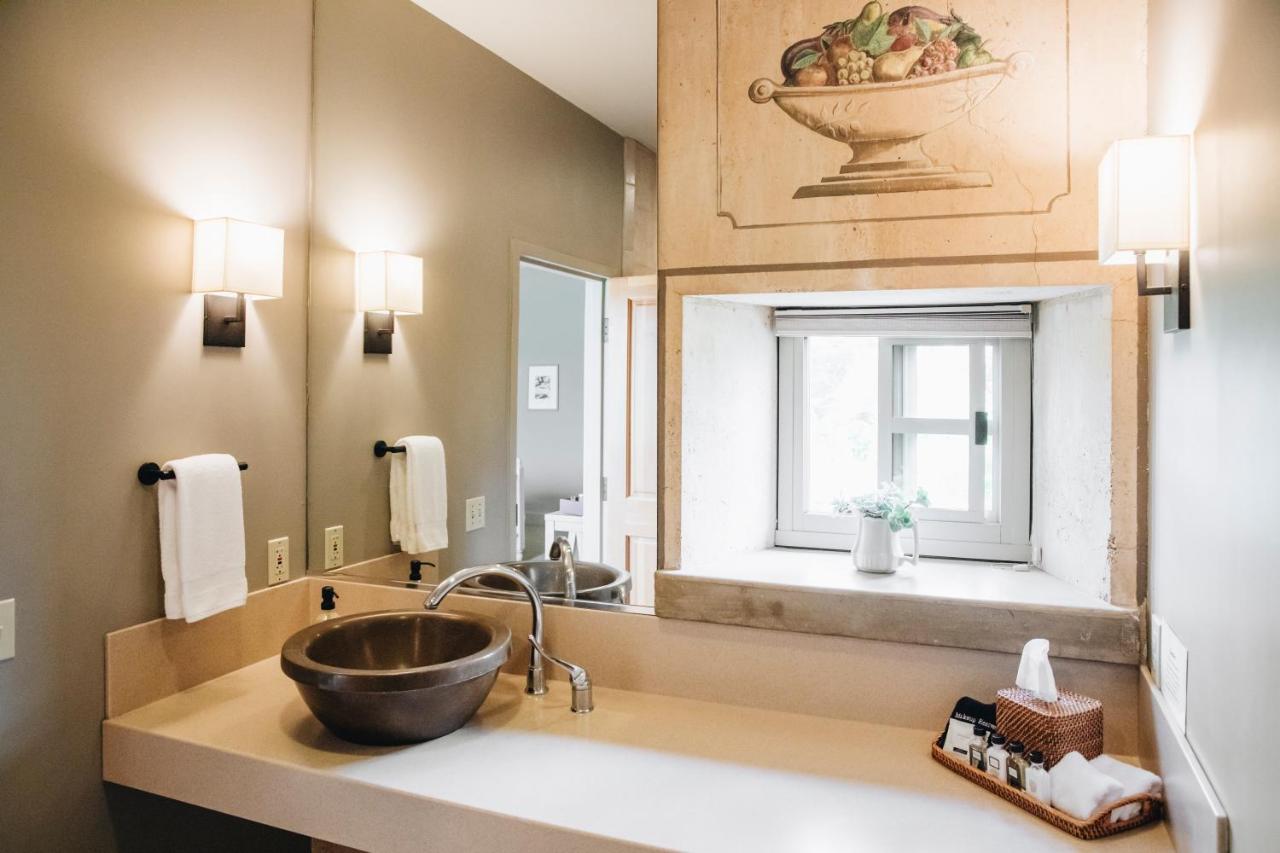  | Seven Branches Venue and Inn