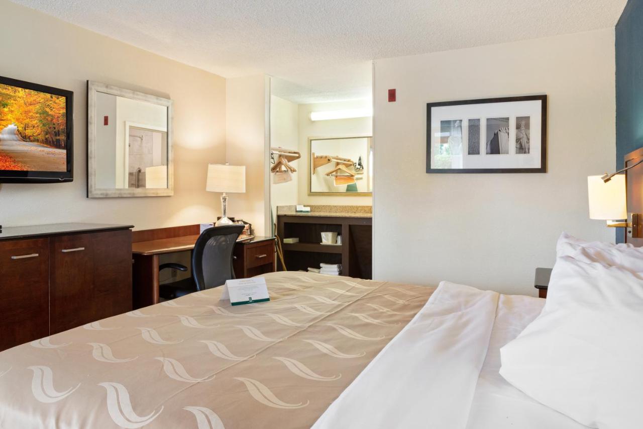 King Room - Non-Smoking at Quality Inn Sumter