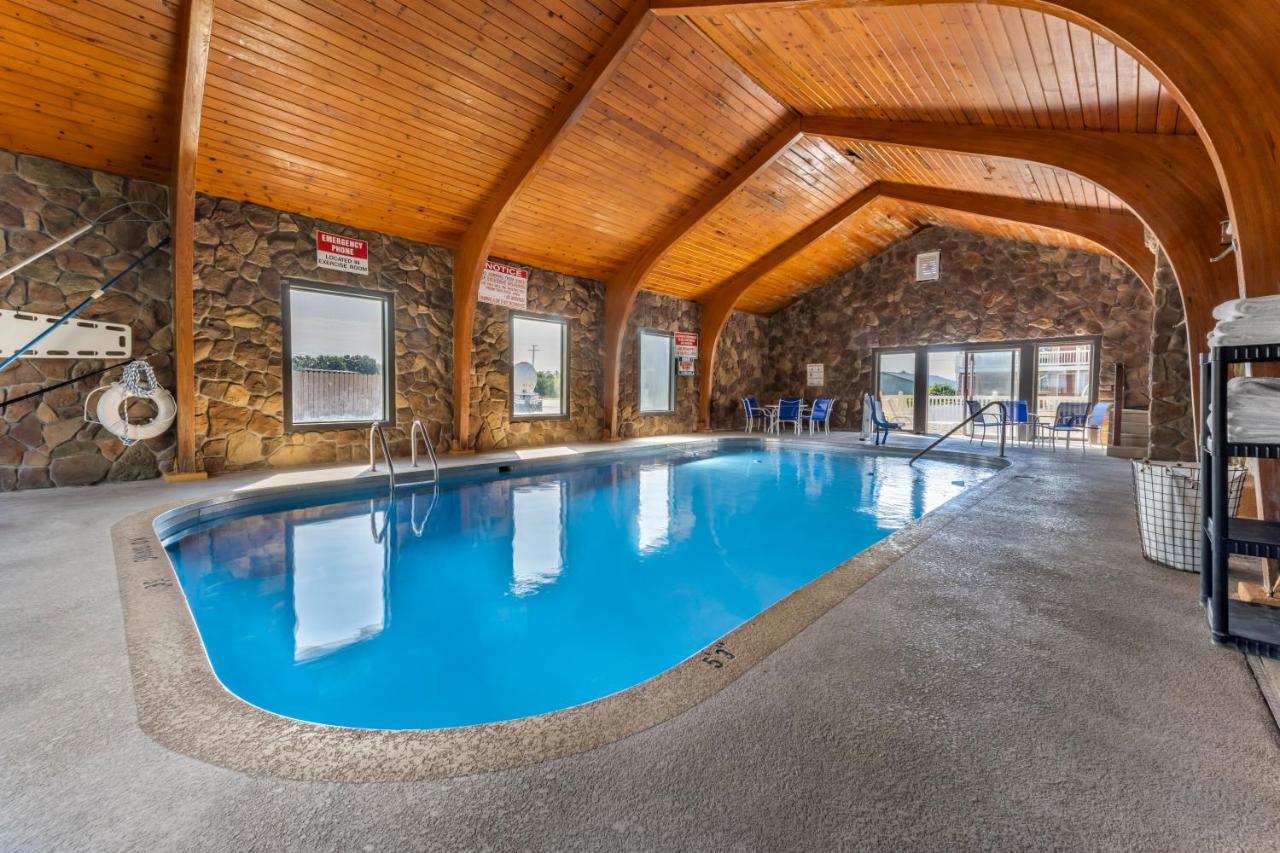  | Econo Lodge Wooster