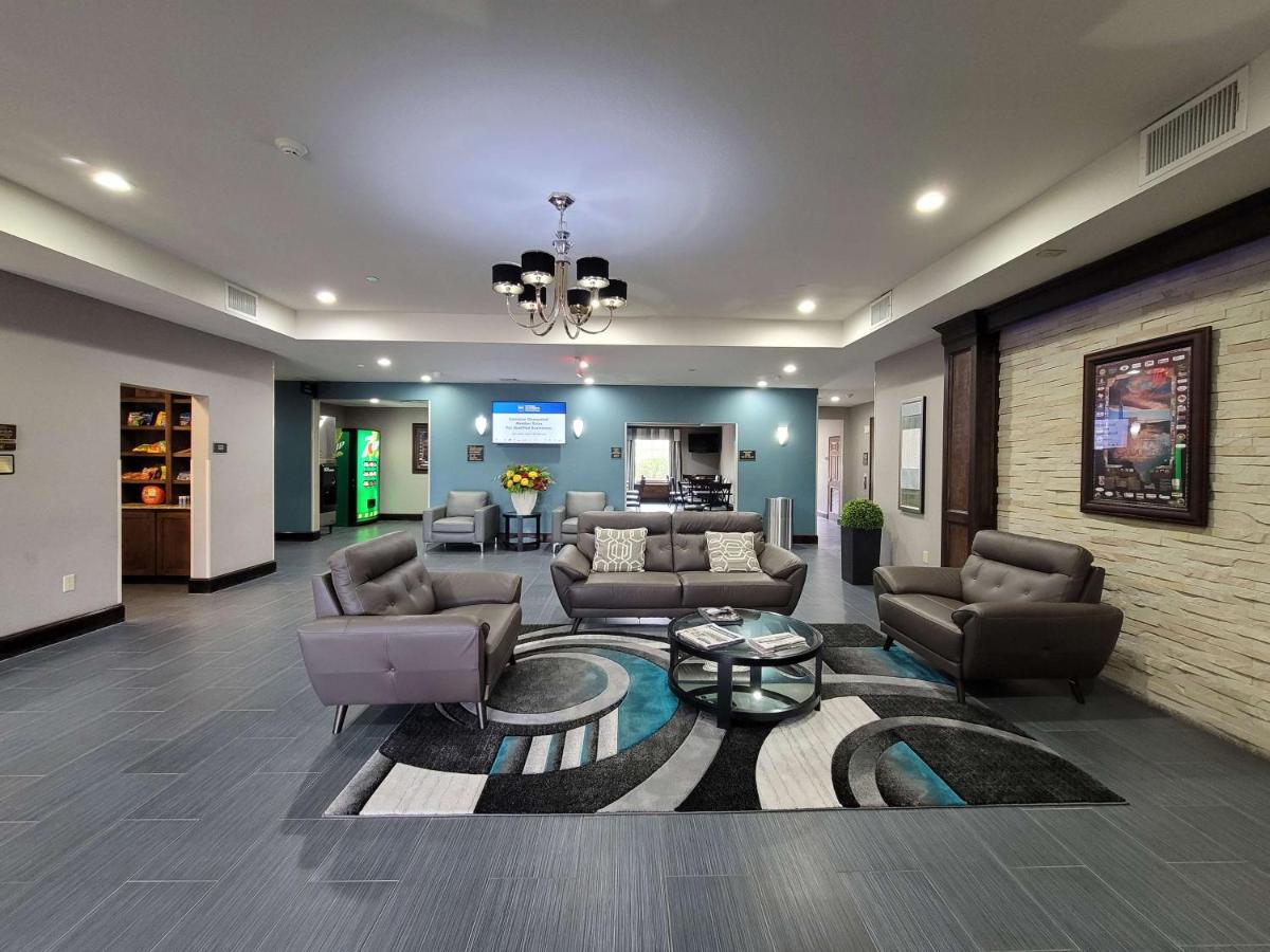 | Best Western Plus Kenedy Inn