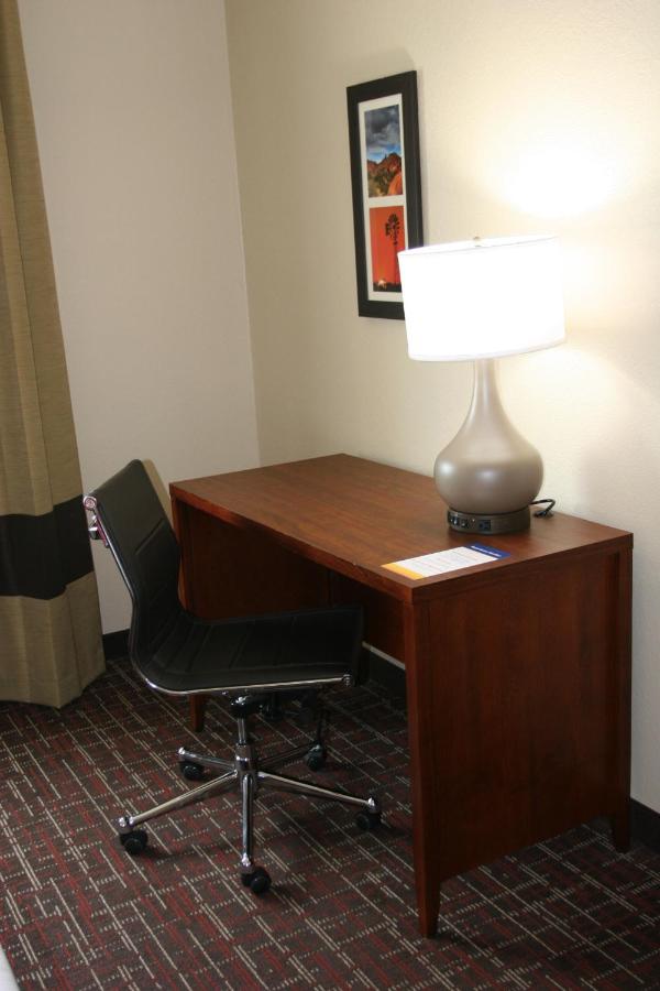 King Room - Non-Smoking at Comfort Inn Wichita Falls Near University
