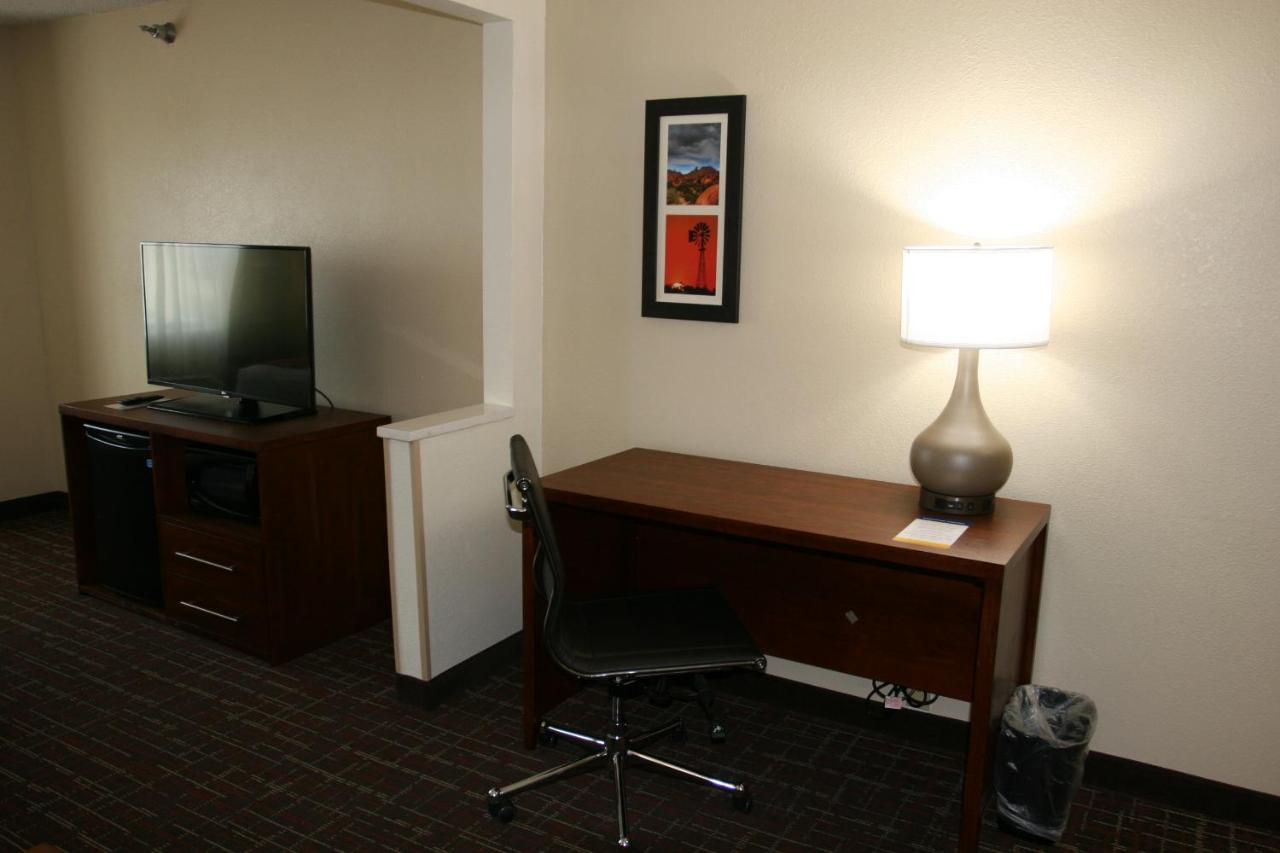 King Suite - Non-Smoking at Comfort Inn Wichita Falls Near University