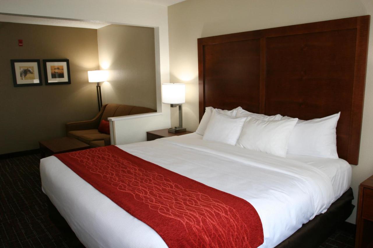 King Suite - Non-Smoking at Comfort Inn Wichita Falls Near University