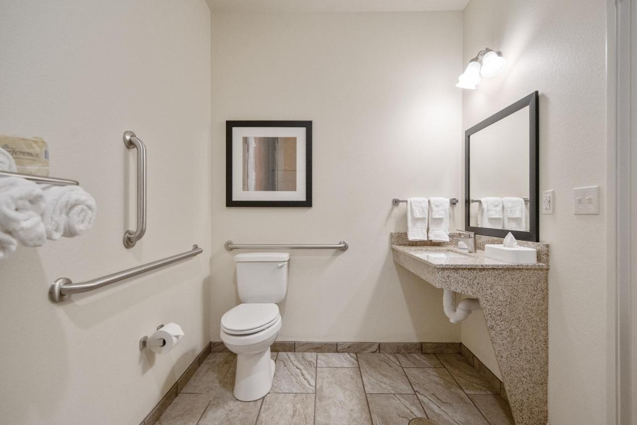 King Room - Disability Access at Cobblestone Hotel & Suites - Austin