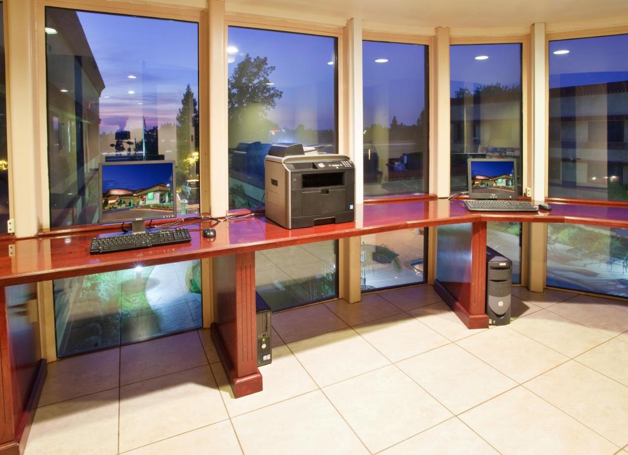 | Holiday Inn Rancho Cordova - Northeast Sacramento, an IHG Hotel