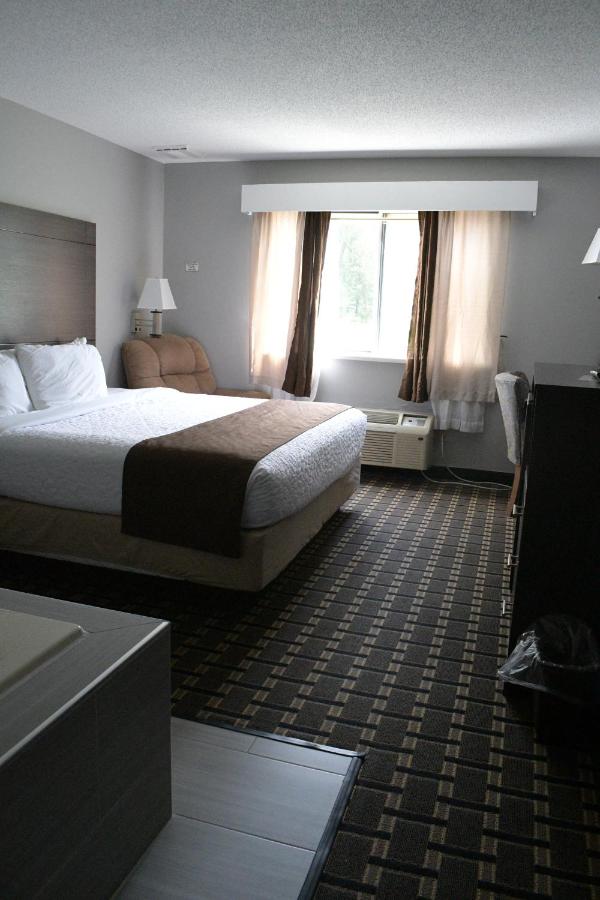  | Adams Inn and Suites