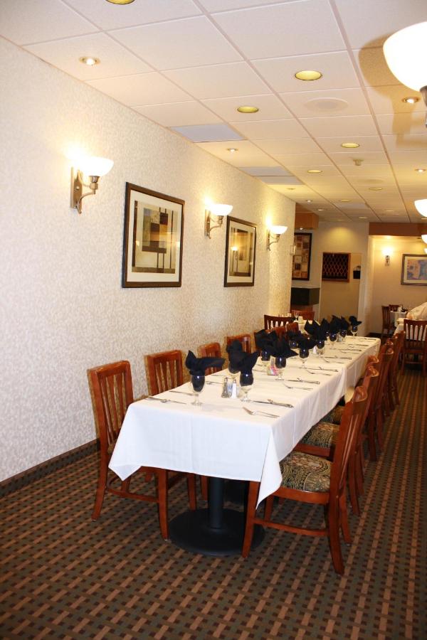 | Holiday Inn Riverton-Convention Center, an IHG Hotel