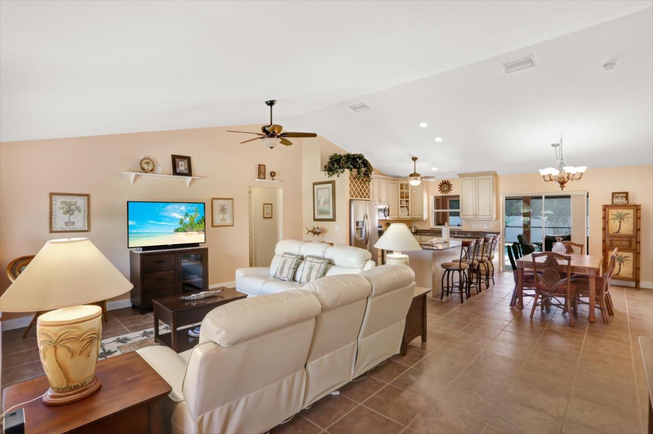 | Villa Paradise