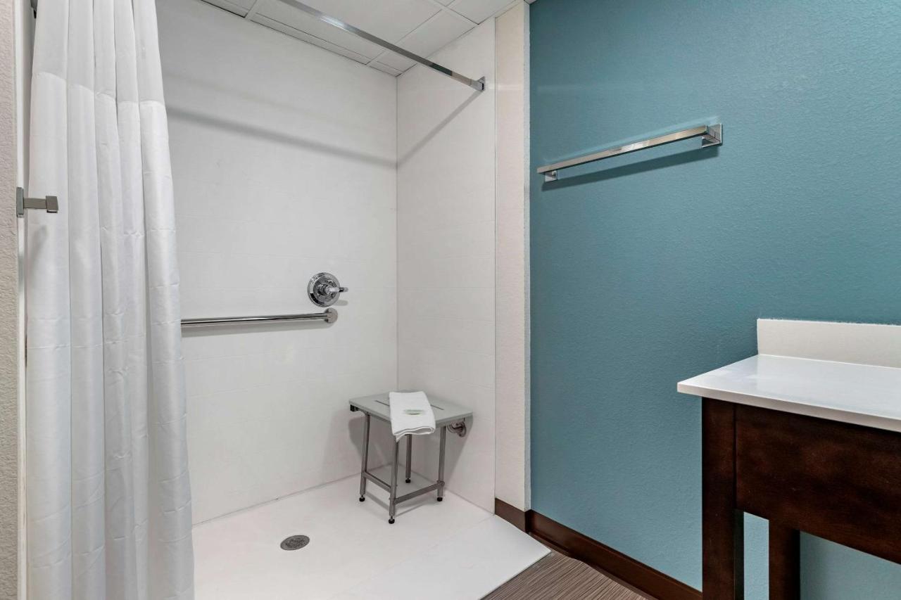 | Sleep Inn Waukee-West Des Moines