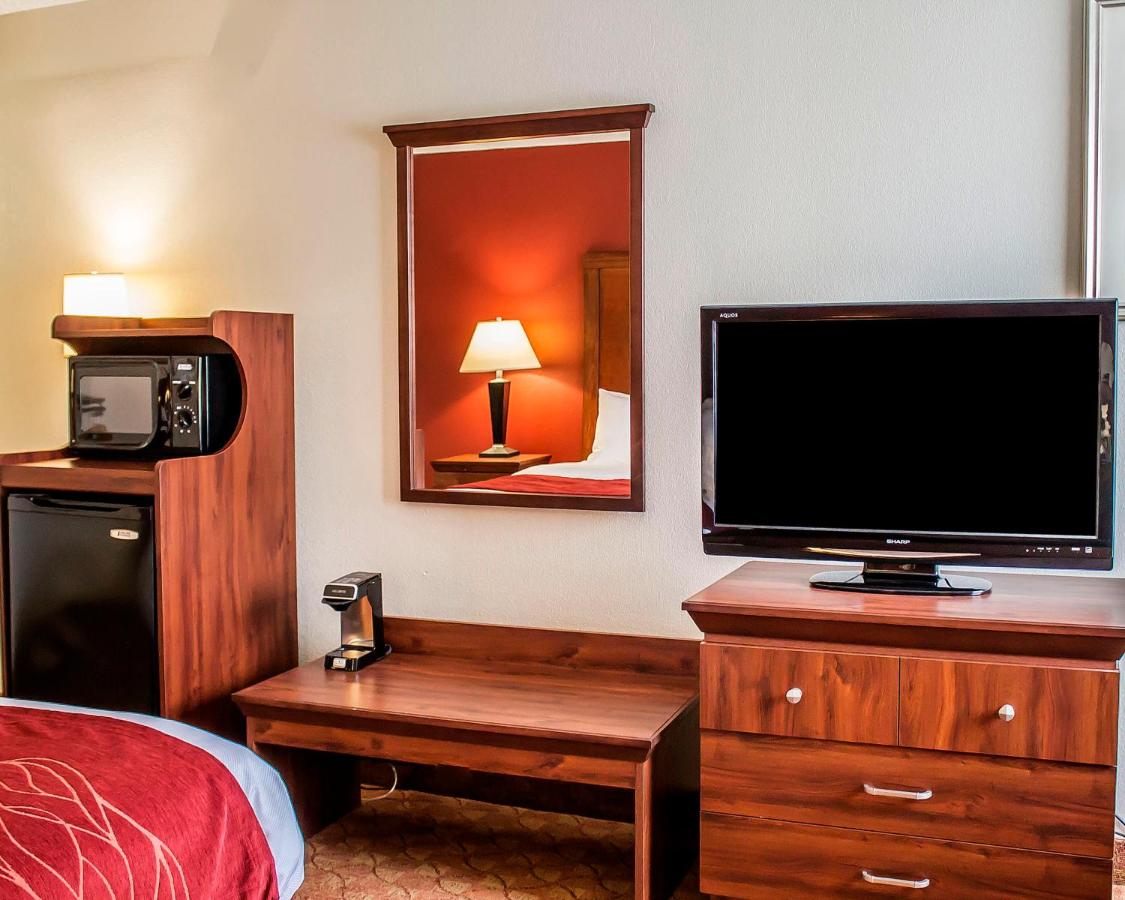 Double Room with Two Double Beds - Accessible/Non-Smoking at Quality Inn Lima Northeast
