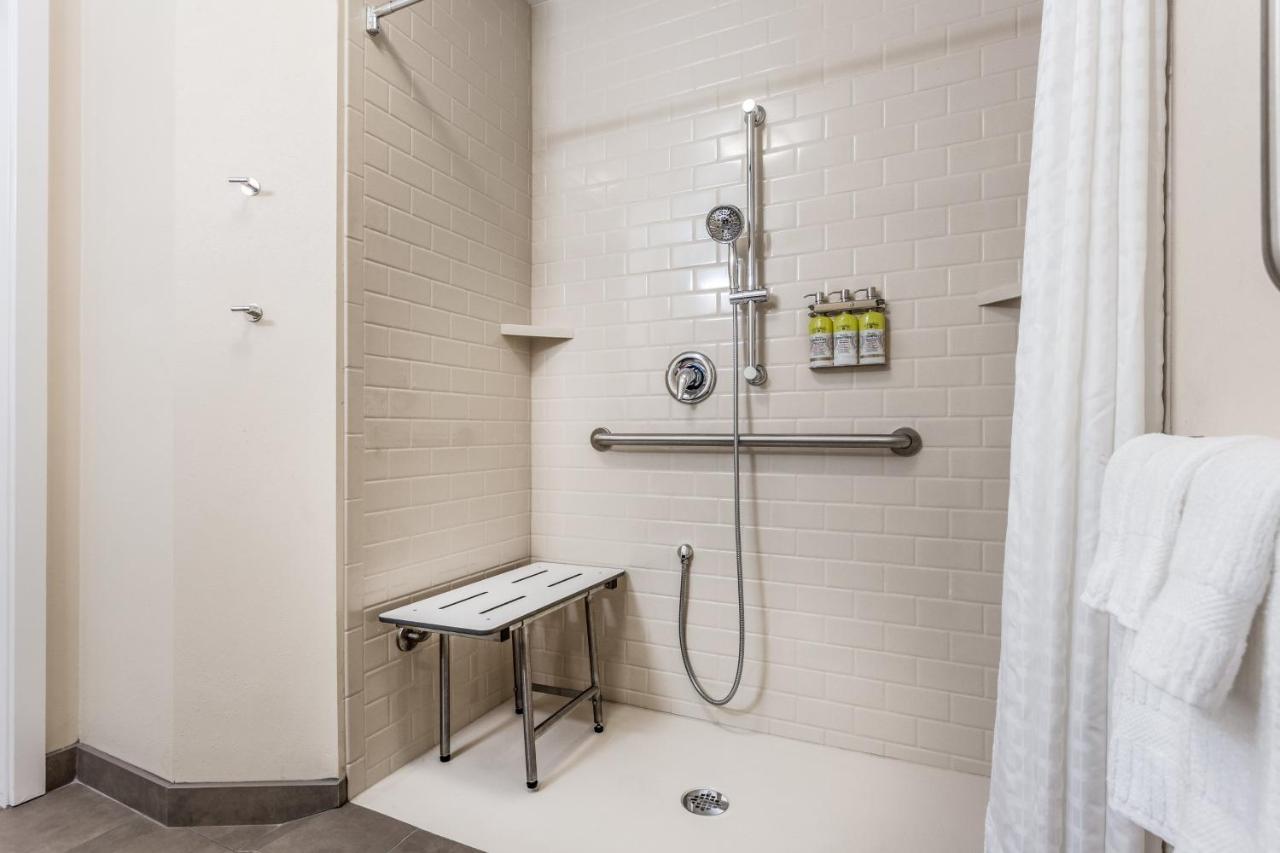 | Candlewood Suites Bensalem - Philadelphia Area, an IHG Hotel