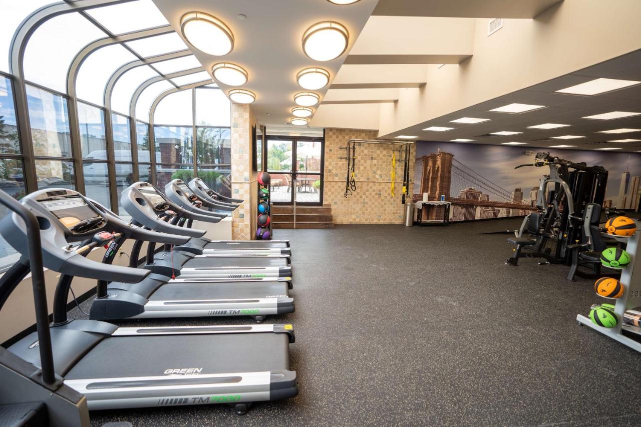 | Best Western Plus Fairfield Executive Inn