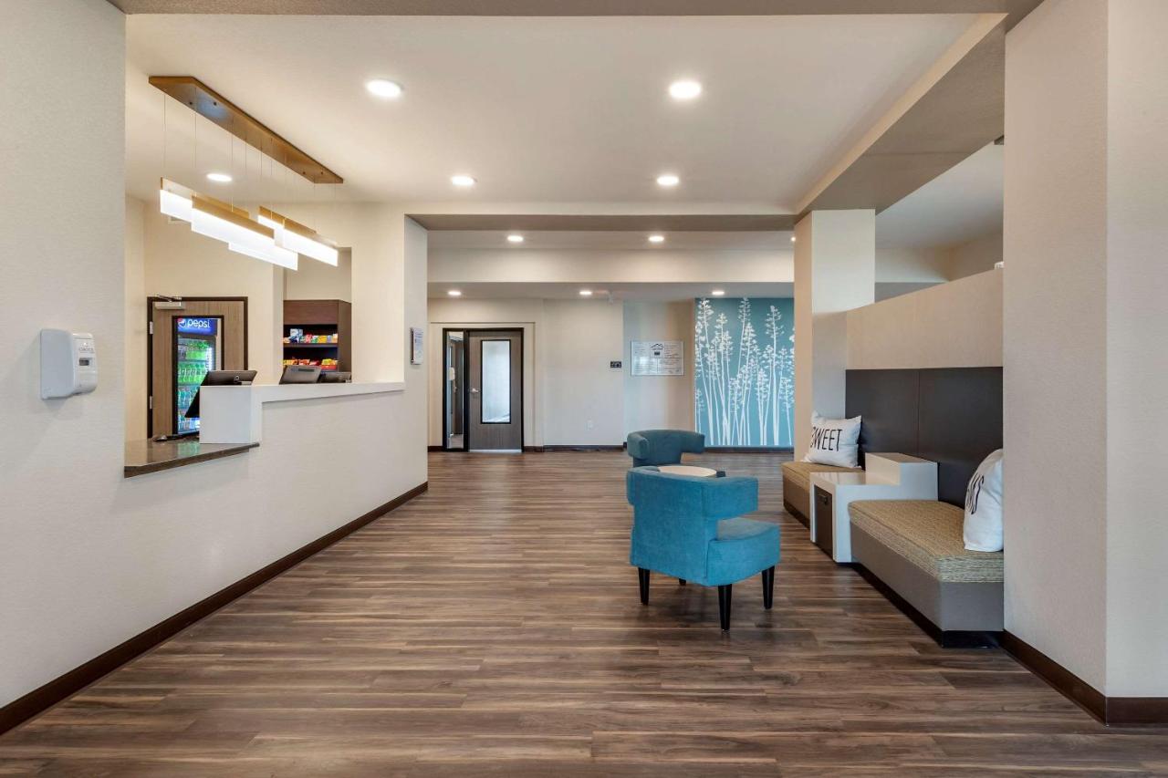 | MainStay Suites Waukee-West Des Moines