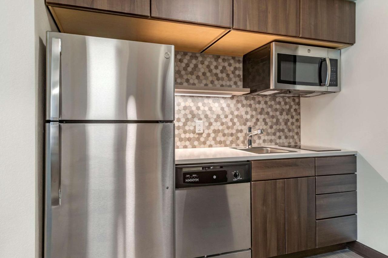 | MainStay Suites Waukee-West Des Moines