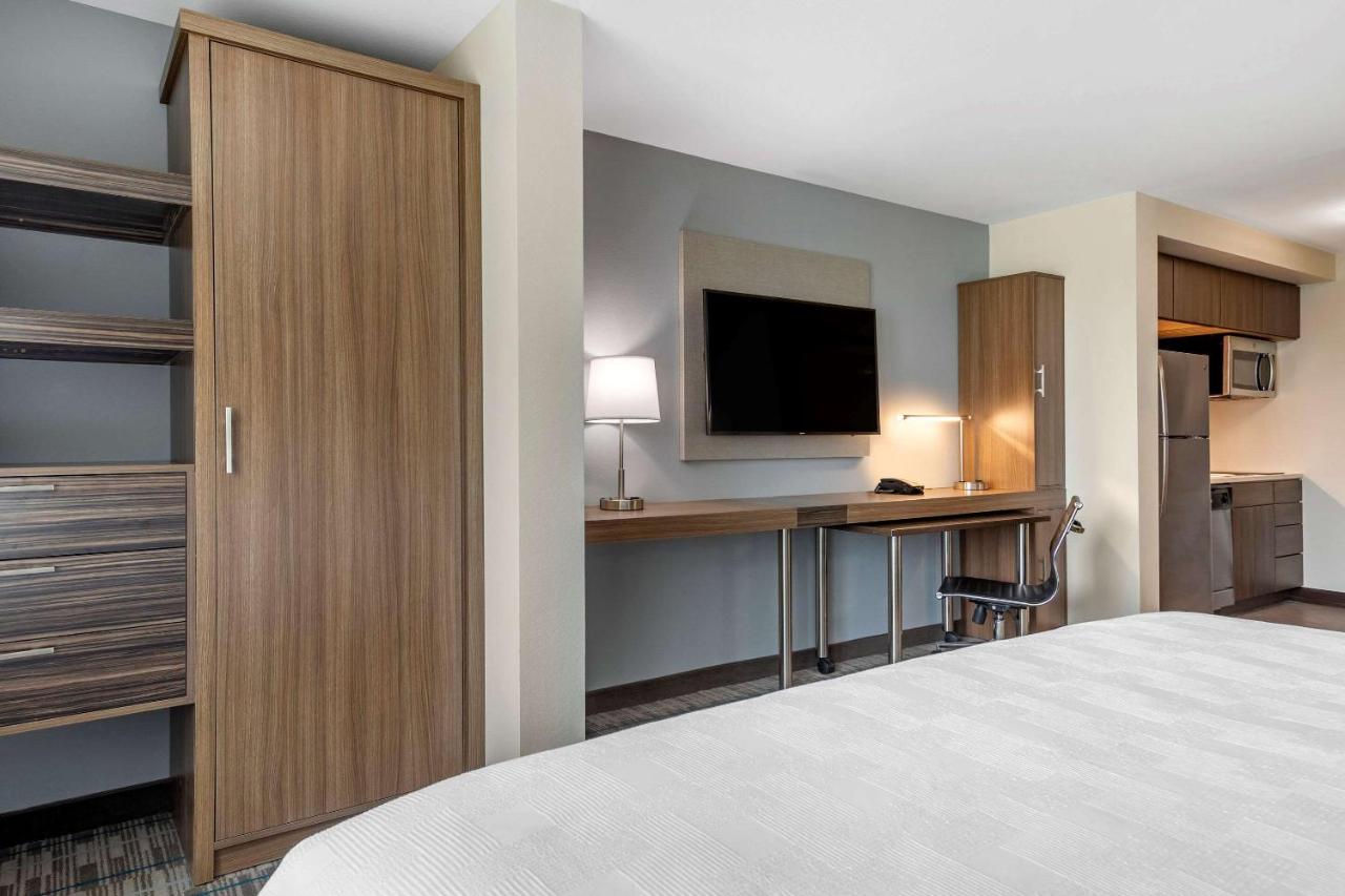 | MainStay Suites Waukee-West Des Moines