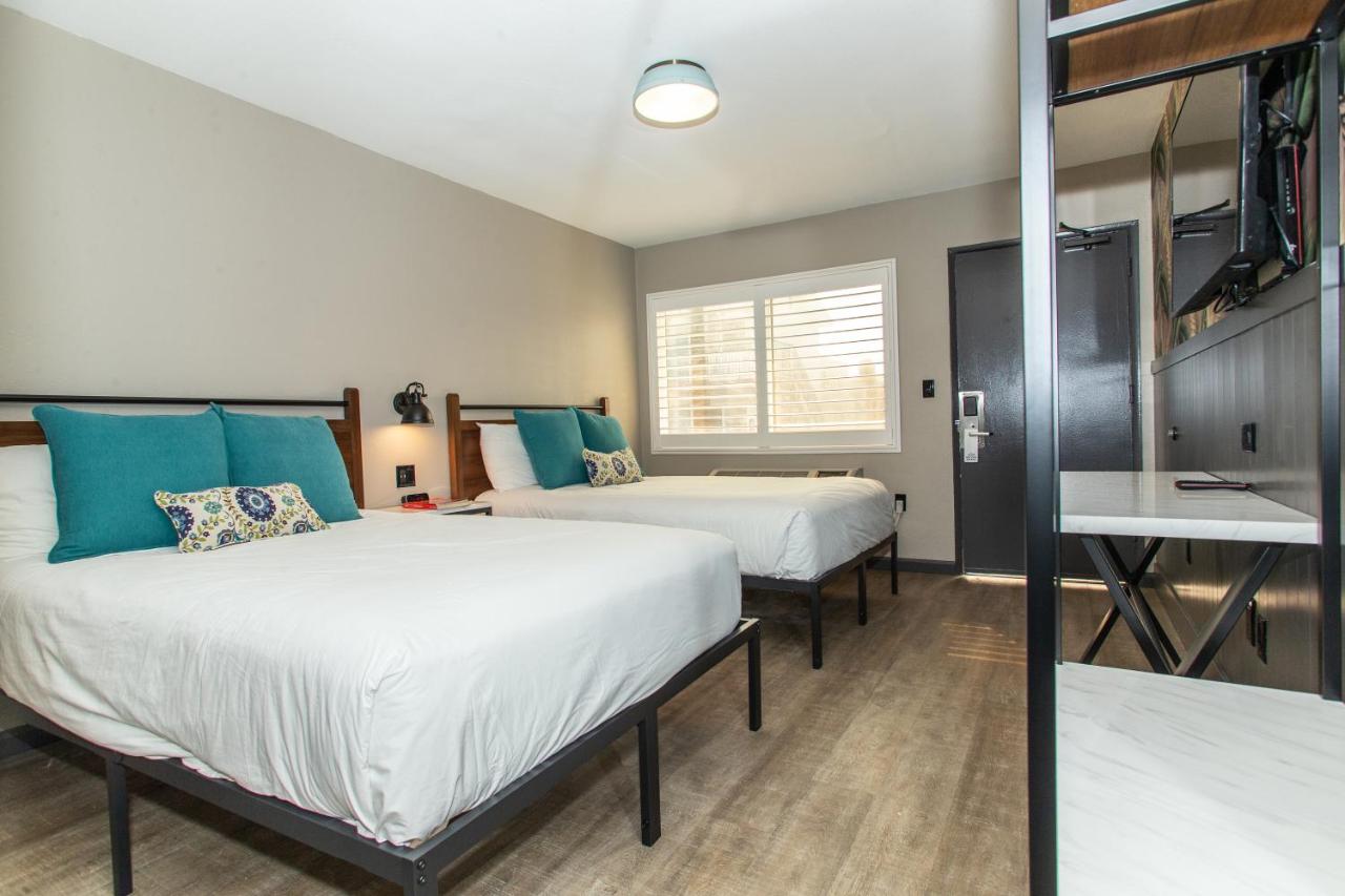 Standard Double Room at Magnolia Tree Hotel - Near Anaheim Convention Center
