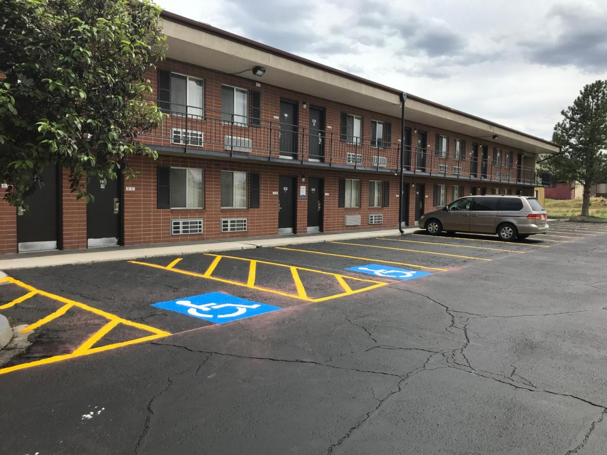 | Econo Lodge Salina Scenic Route 89 & I-70