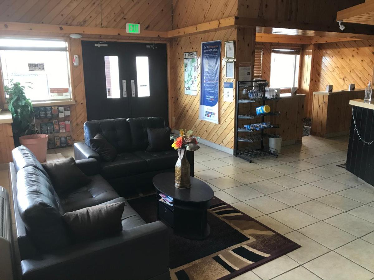| Econo Lodge Salina Scenic Route 89 & I-70