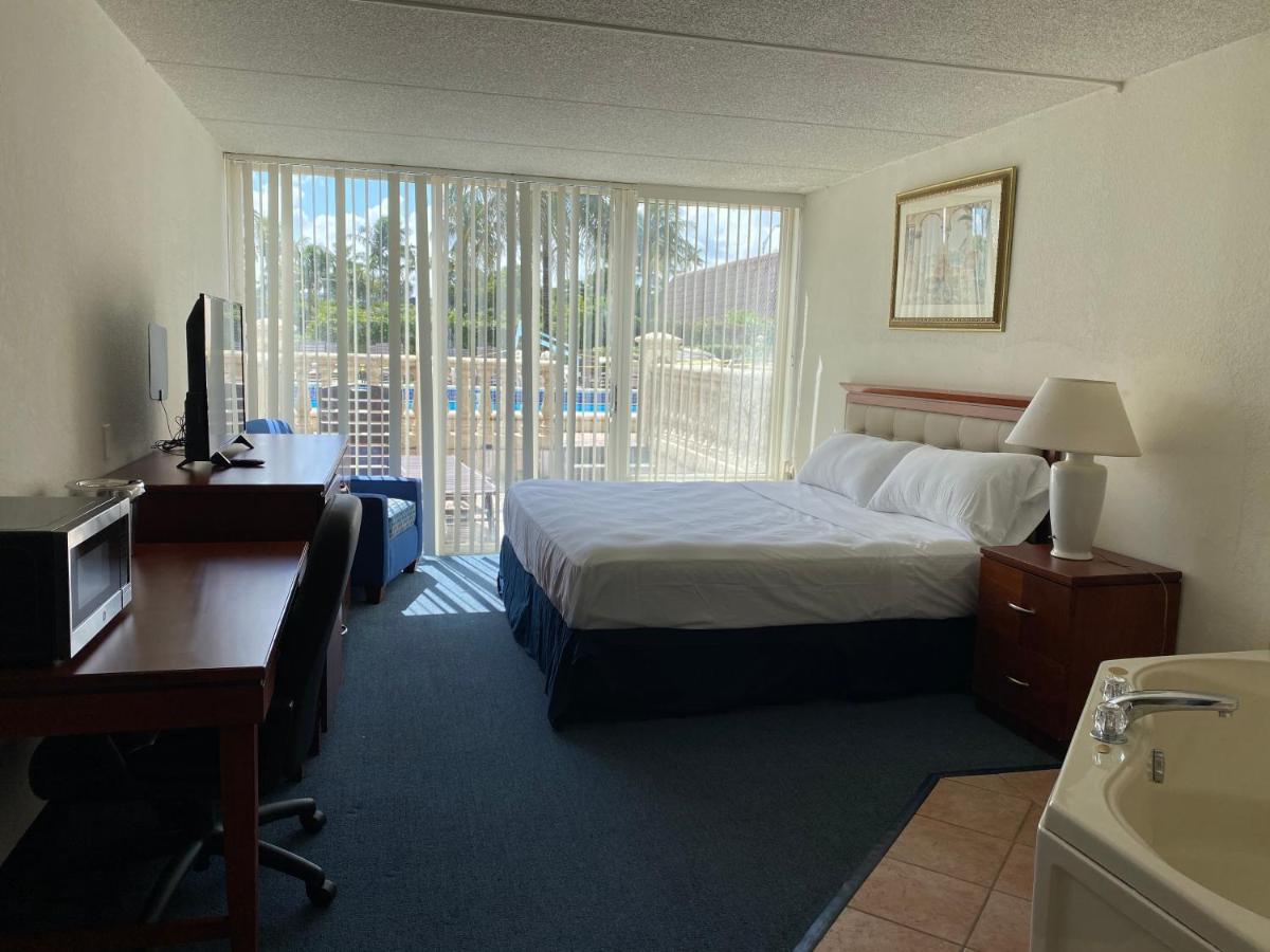  | Miami Gardens Inn & Suites