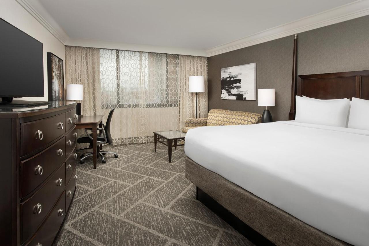 King Room with Sofa Bed at Crowne Plaza Portland Downtown Convention Center by IHG
