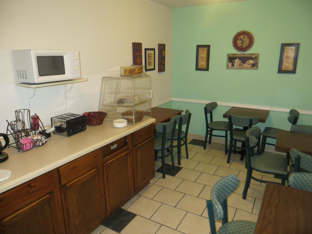 | Ripon Welcome Inn and Suites