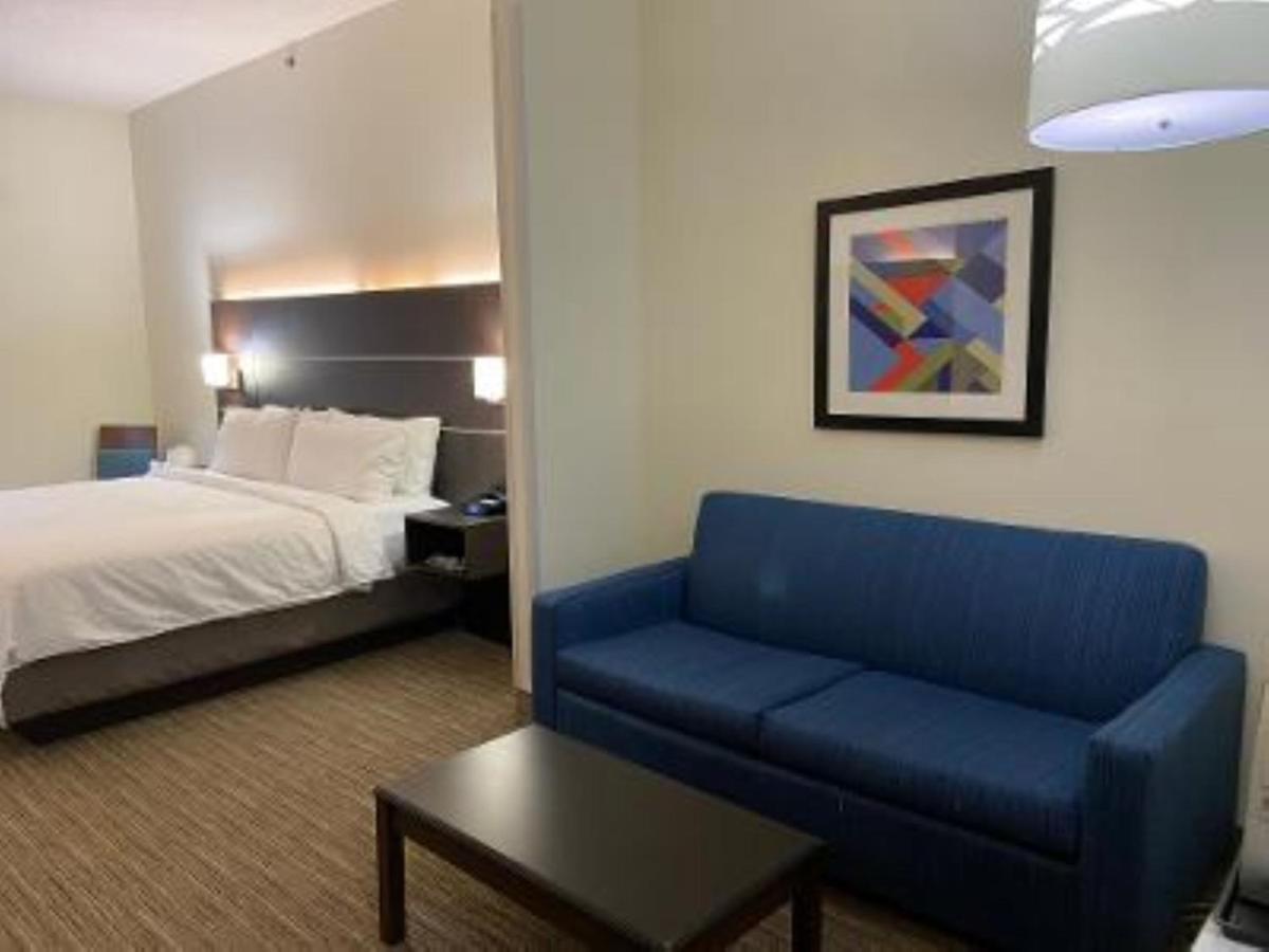  | Holiday Inn Express Hotel & Suites- Gadsden, an IHG Hotel