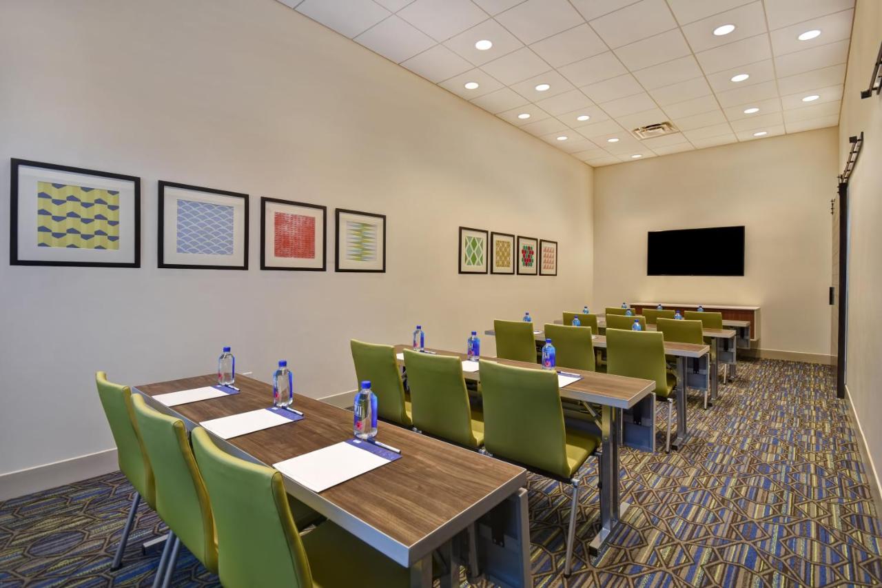  | Holiday Inn Express & Suites - Galveston Beach, an IHG Hotel