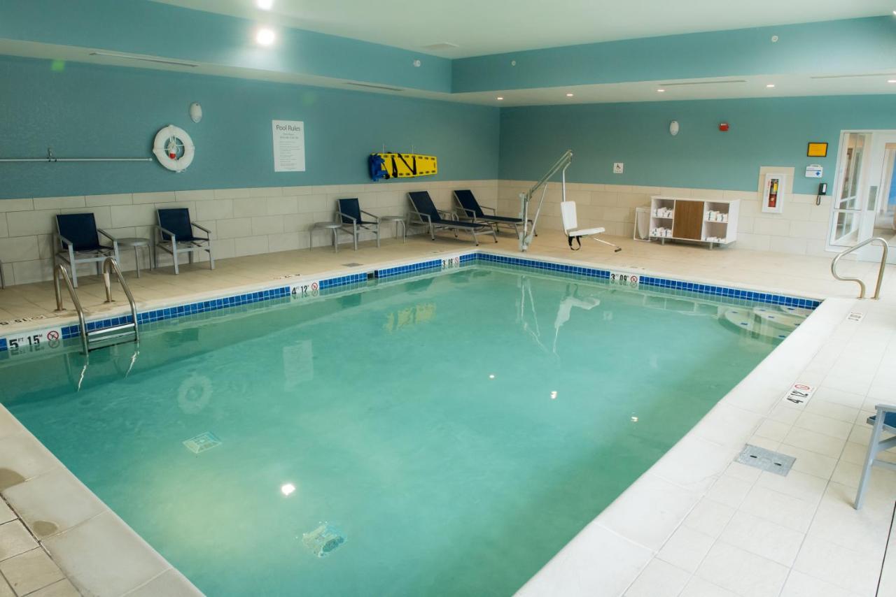 | Holiday Inn Express & Suites Mishawaka - South Bend, an IHG Hotel