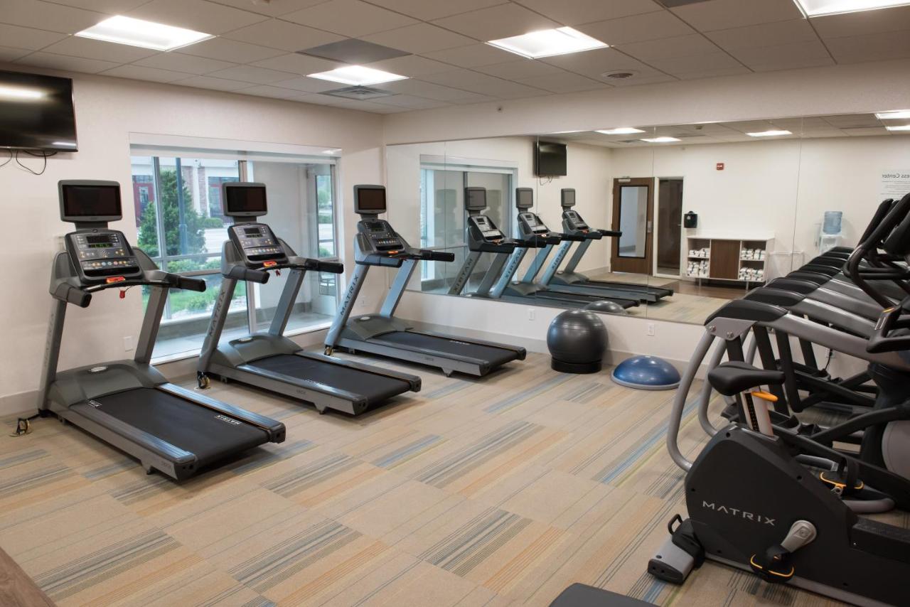 | Holiday Inn Express & Suites Mishawaka - South Bend, an IHG Hotel