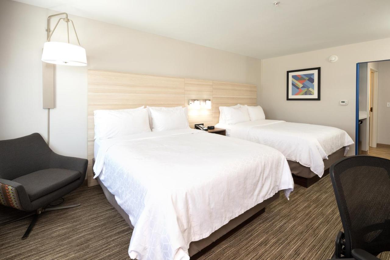 | Holiday Inn Express & Suites La Porte, an IHG Hotel