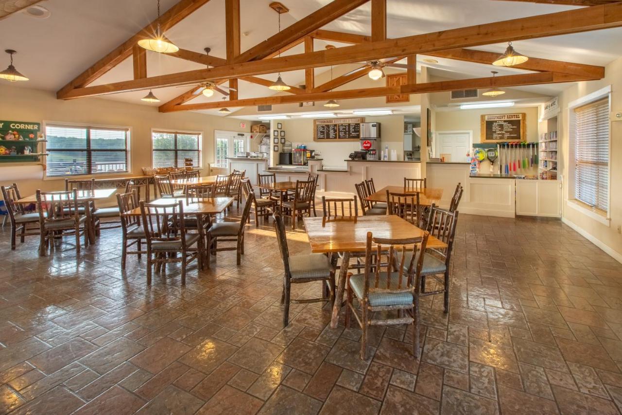 | Holiday Inn Club Vacations Timber Creek Resort at De Soto