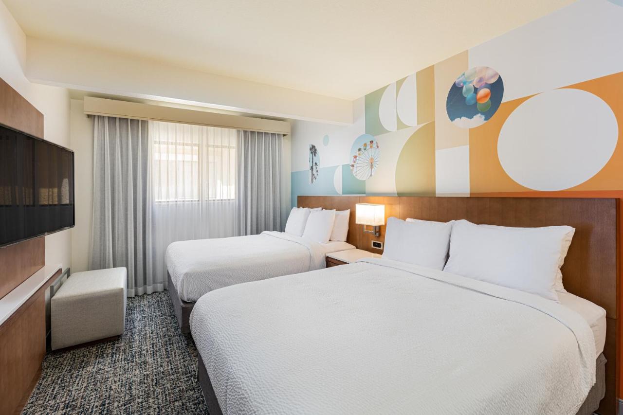  | Clementine Hotel & Suites Anaheim