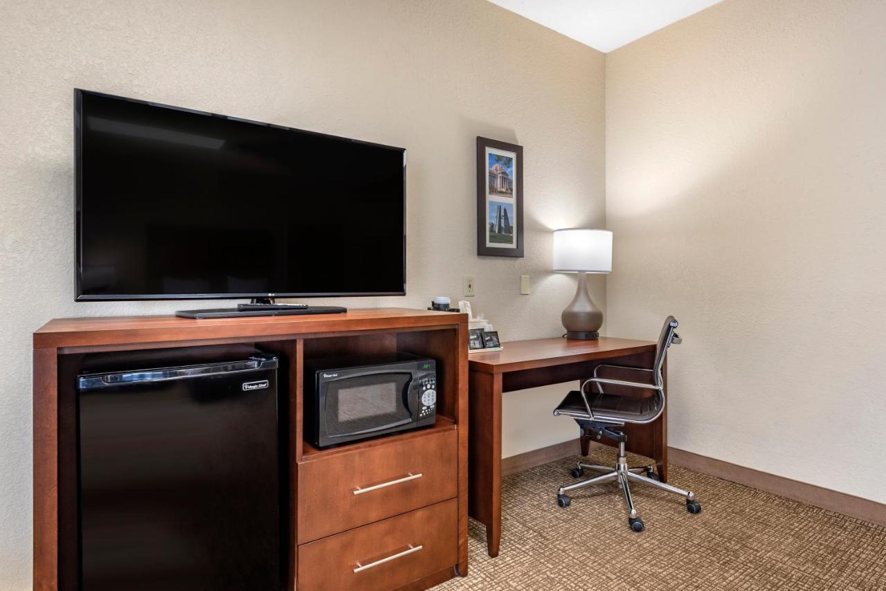 King Suite - Accessible/Non-Smoking at Comfort Inn & Suites Pueblo