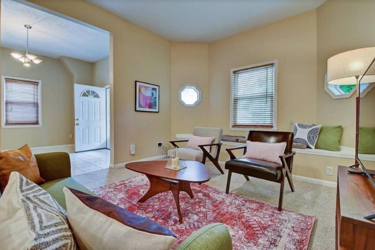  | Amazing 3BR Home with WD Patio and Parking
