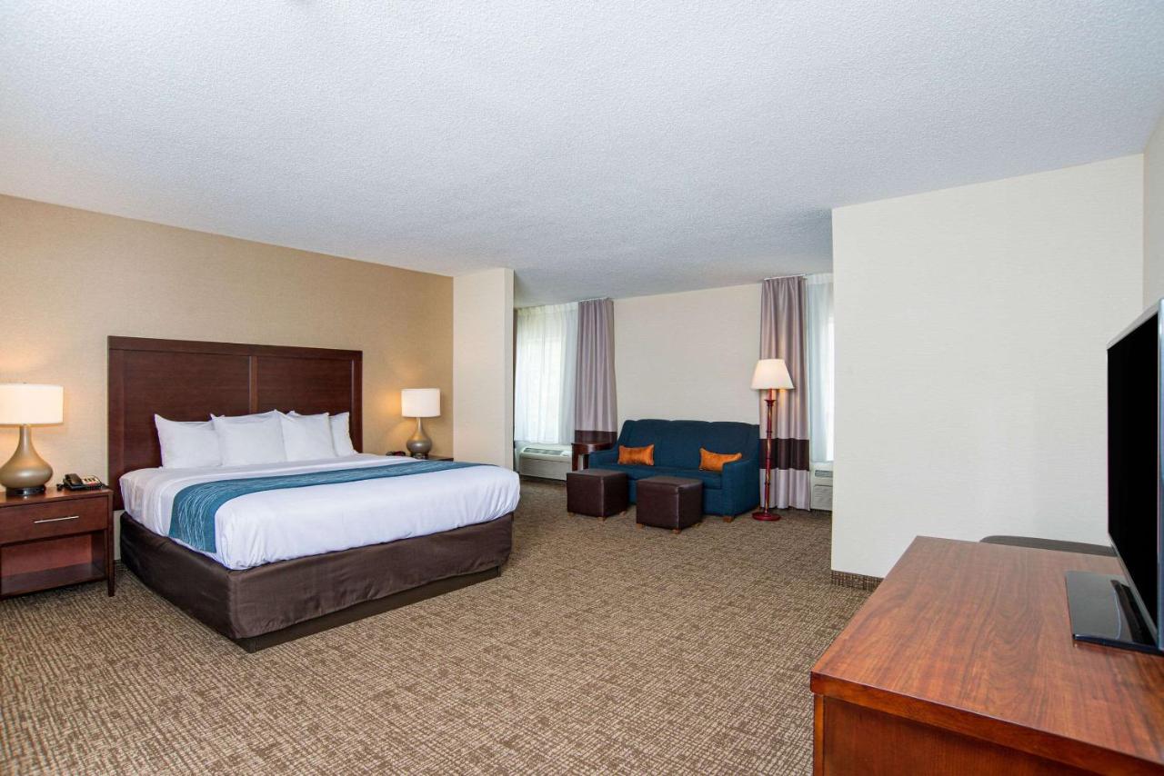 | Comfort Inn Naugatuck - Waterbury