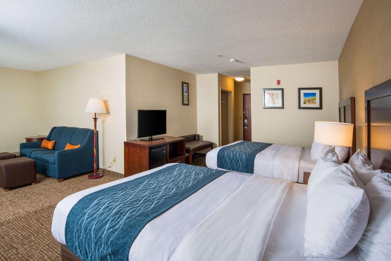 | Comfort Inn Naugatuck - Waterbury