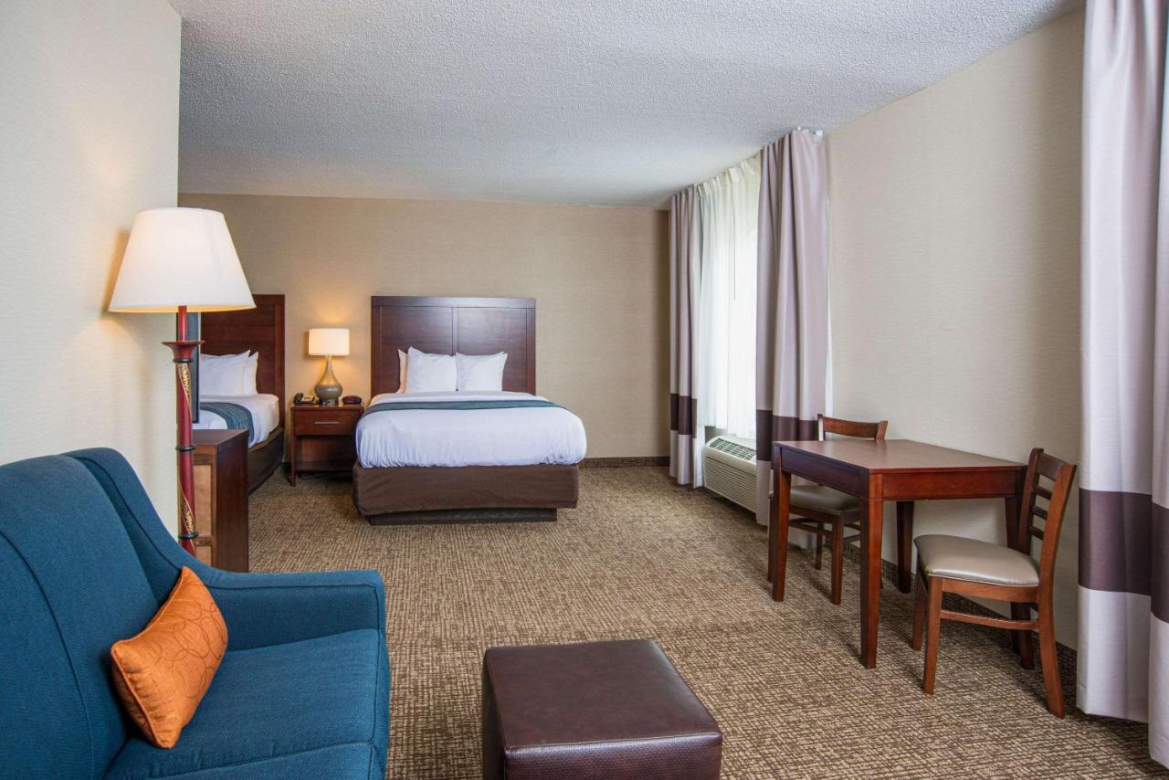 | Comfort Inn Naugatuck - Waterbury