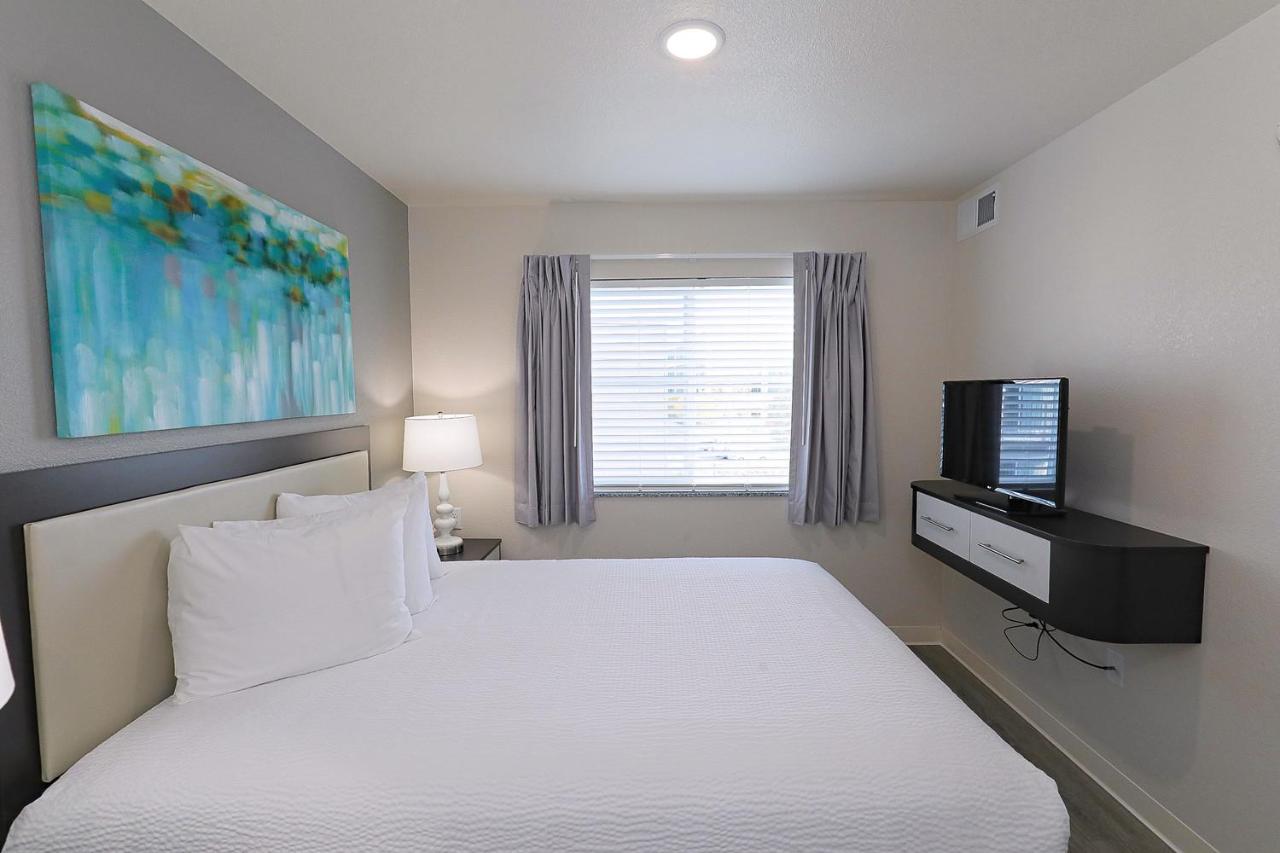 Two-Bedroom Suite at WaterWalk Minneapolis - Plymouth