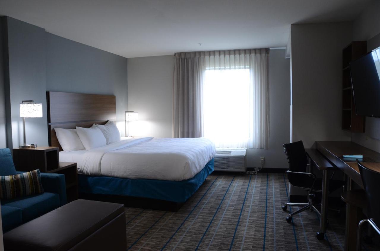 Standard King Suite - Mobility Accessible/Non-Smoking at MainStay Suites Bowling Green North
