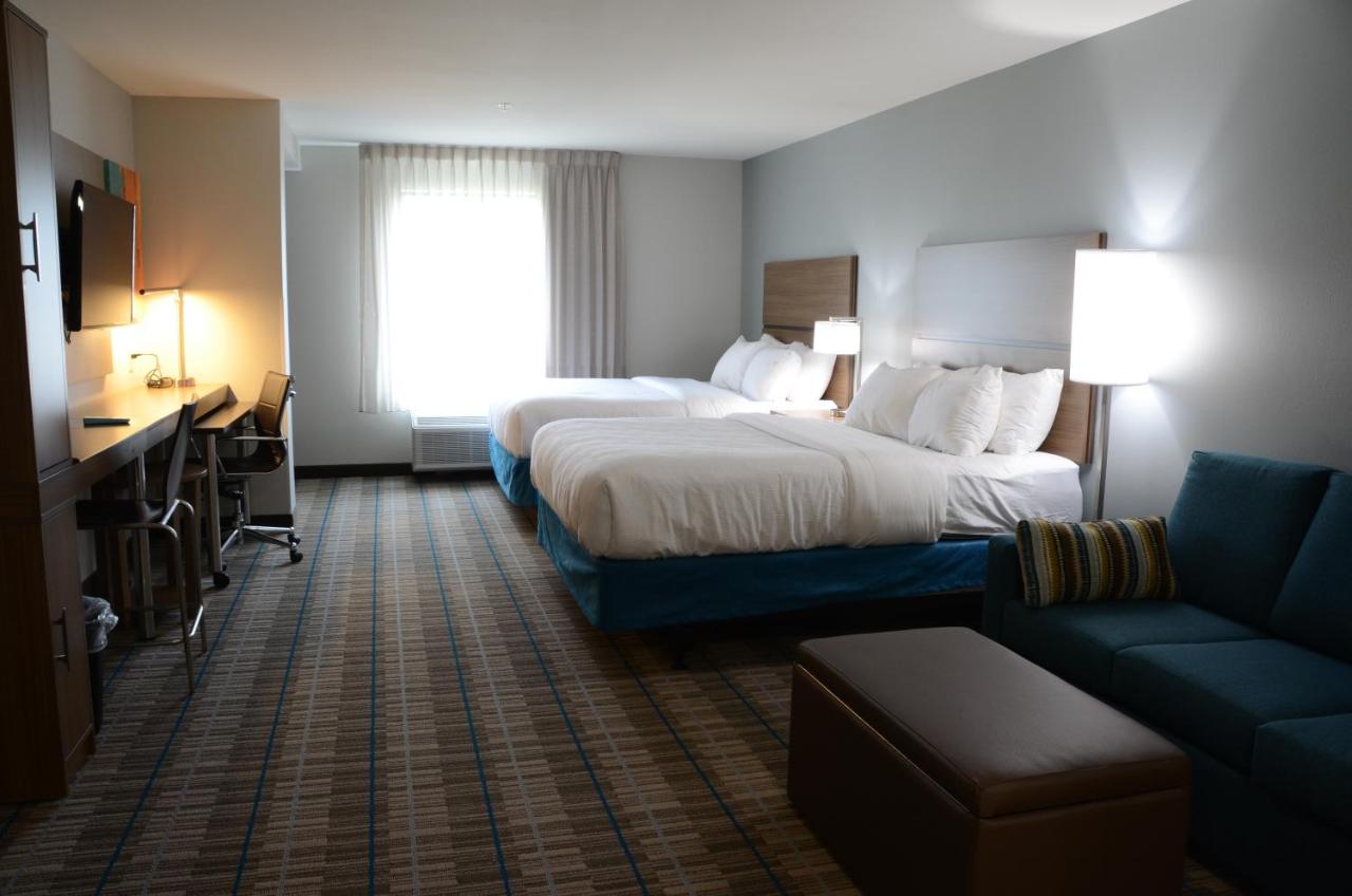 Queen Suite with Two Queen Beds - Non-Smoking at MainStay Suites Bowling Green North